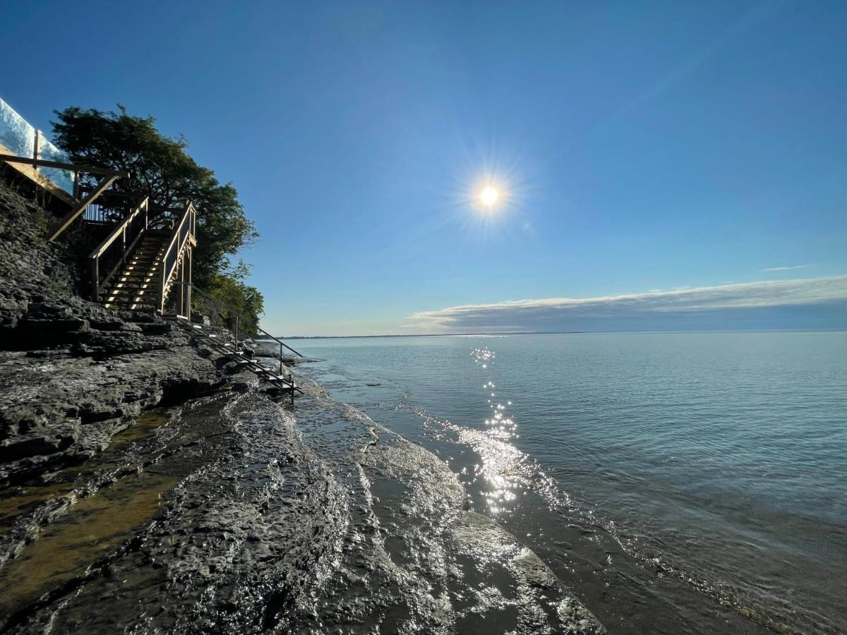 Вилла The Hull House - Lake Ontario Waterfront W Sauna Веллингтон Экстерьер фото